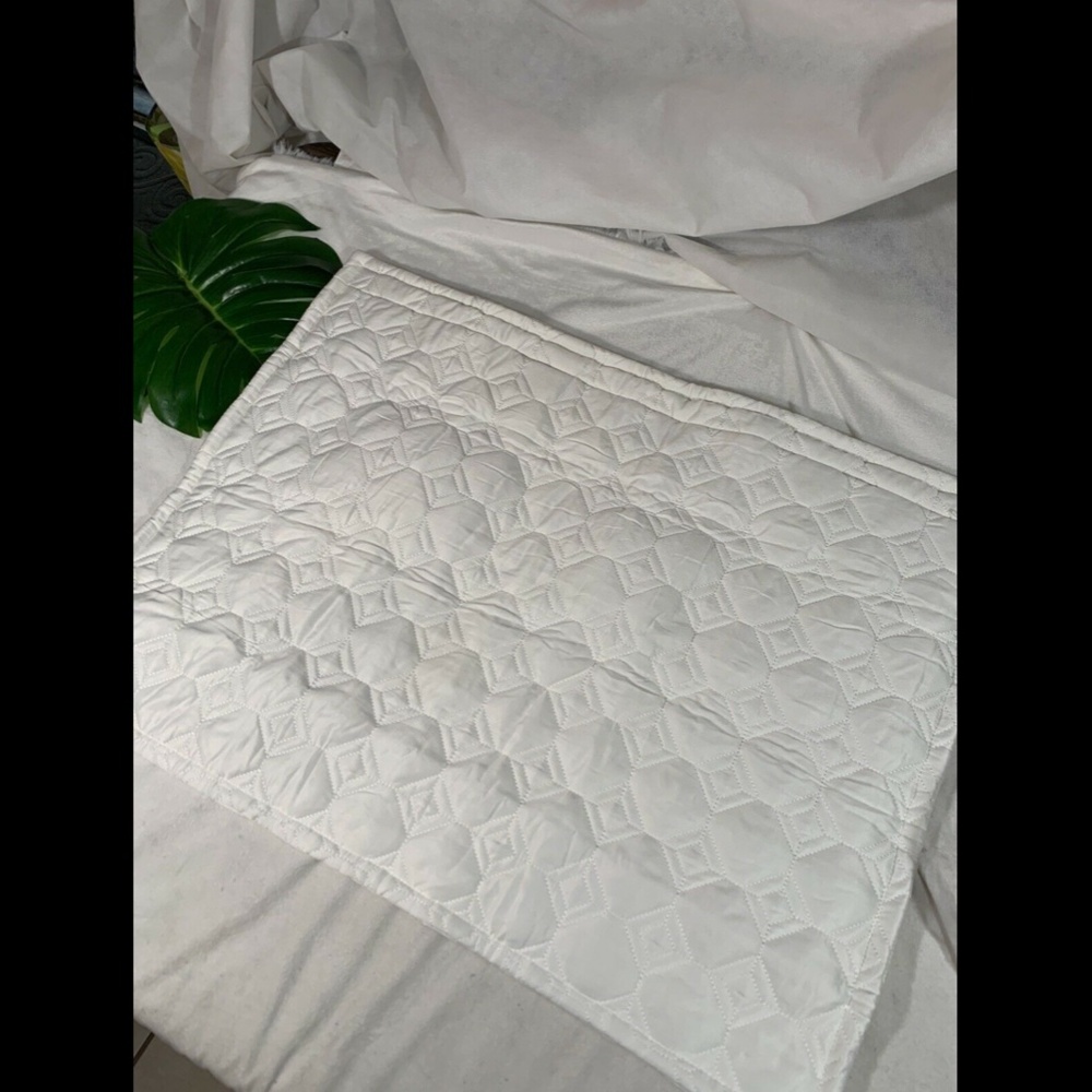NEW Hotel Collection Alabastar Quilted (1) Standard Sham Pillow - Picture 7 of 12